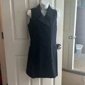 Cute sleeveless dress